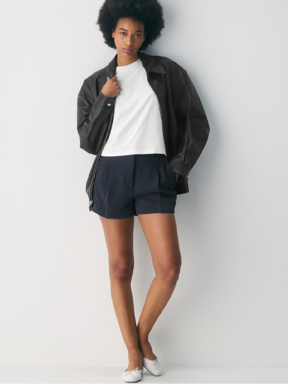 Aritzia Limitless Short Mini Crepette